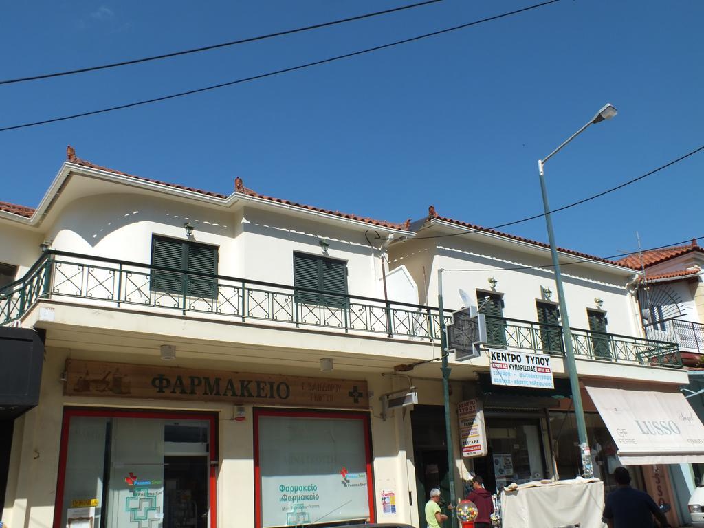 Geo Holiday Studios Kyparissia Exterior foto