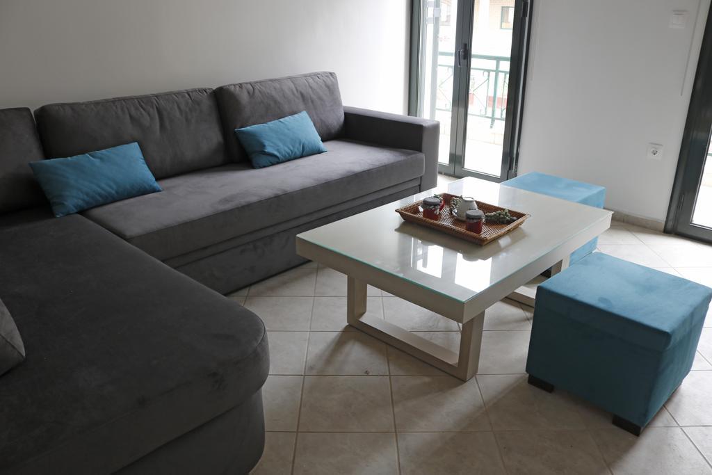 Geo Holiday Studios Kyparissia Exterior foto