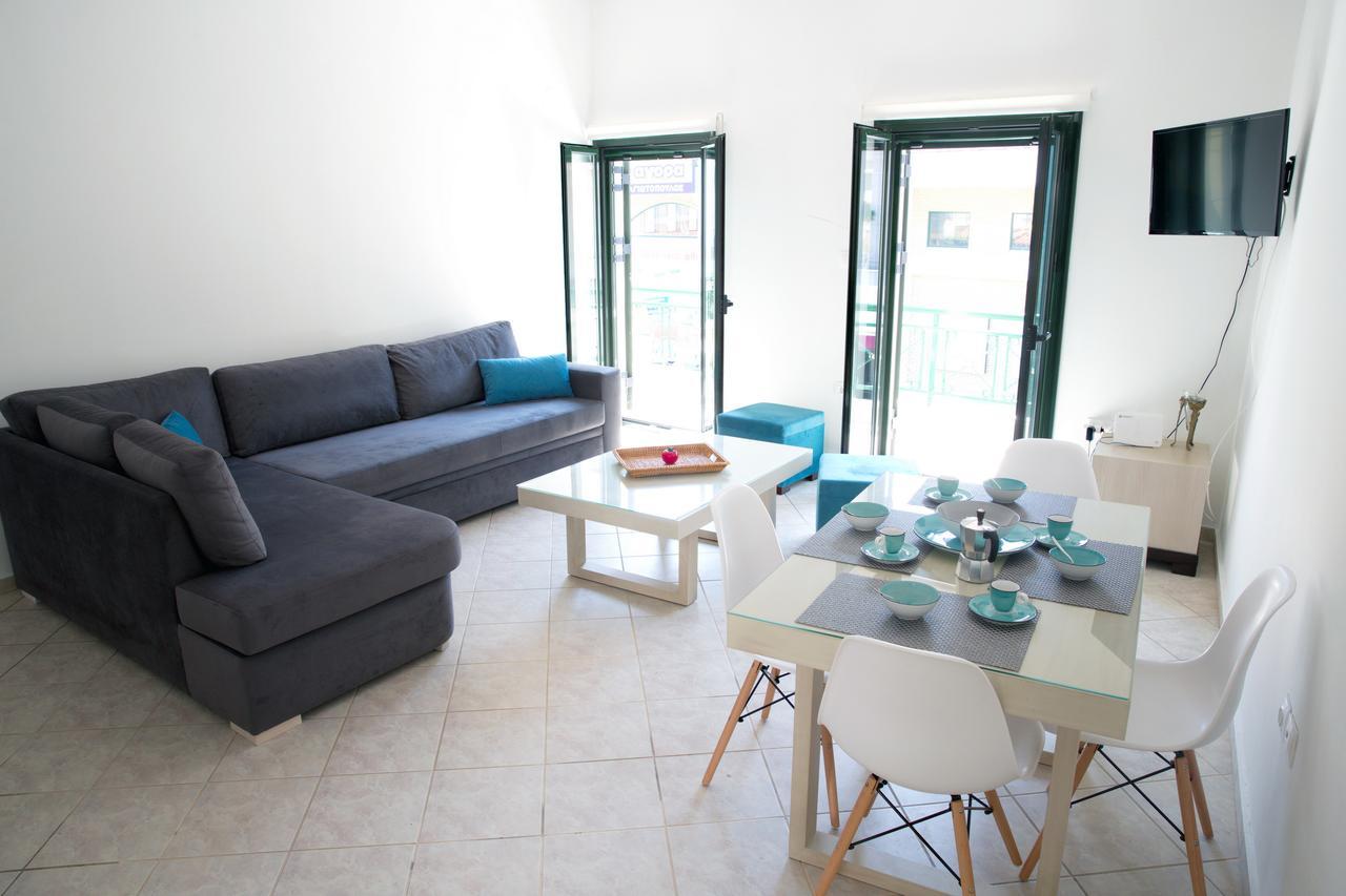Geo Holiday Studios Kyparissia Exterior foto